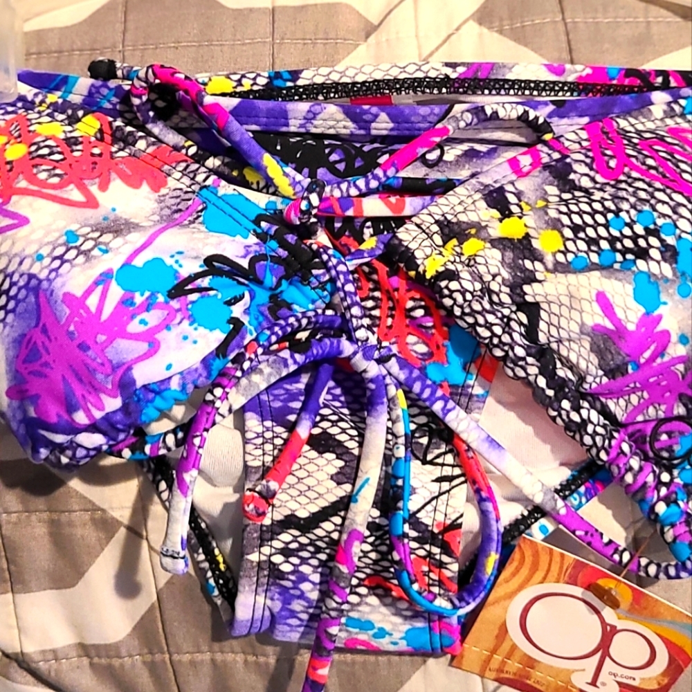 Special Listing 4 for $20